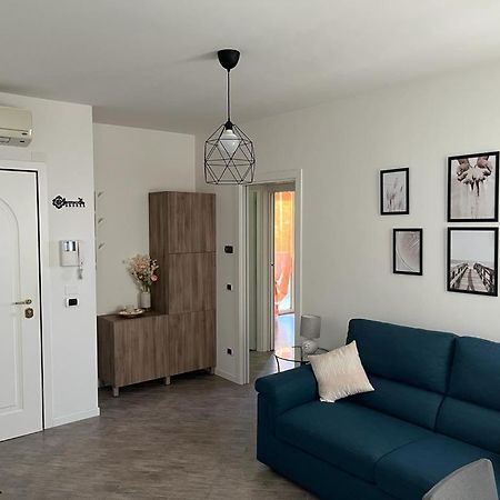 Hogar Mami Apartment Rimini Ngoại thất bức ảnh