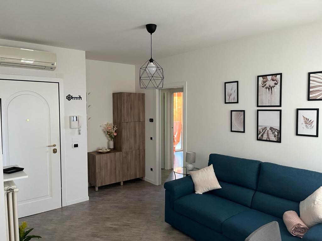 Hogar Mami Apartment Rimini Ngoại thất bức ảnh