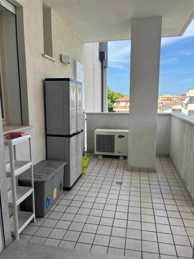 Hogar Mami Apartment Rimini Ngoại thất bức ảnh